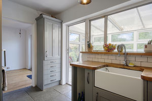 Kitchen- click for photo gallery
